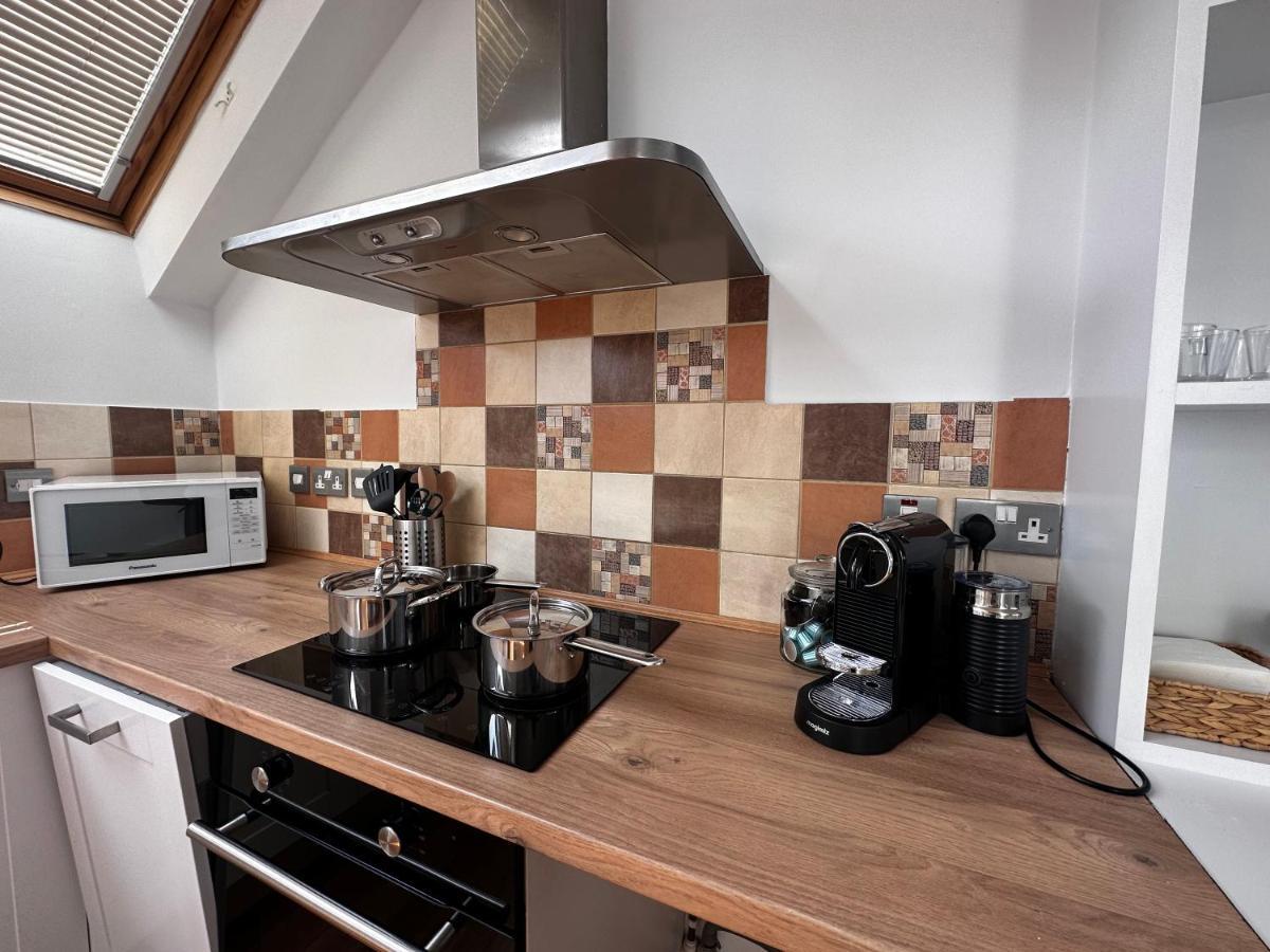 Studio Flat In The Heart Of Hampstead, Londen Buitenkant foto